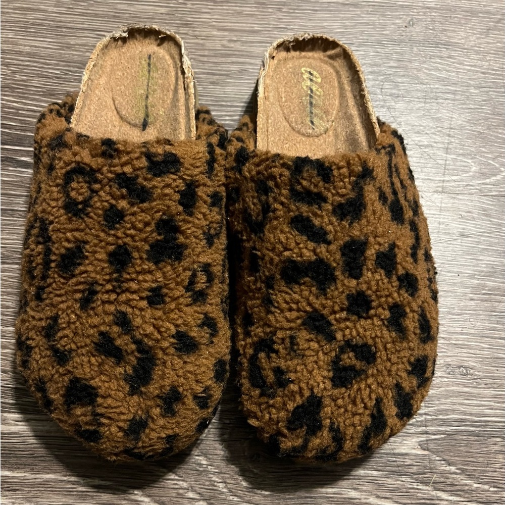 Aerie Teddy Slides